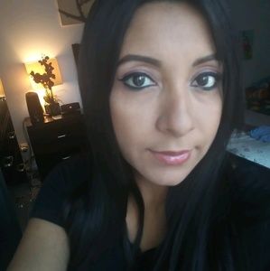 Meet your Posher, Liliana